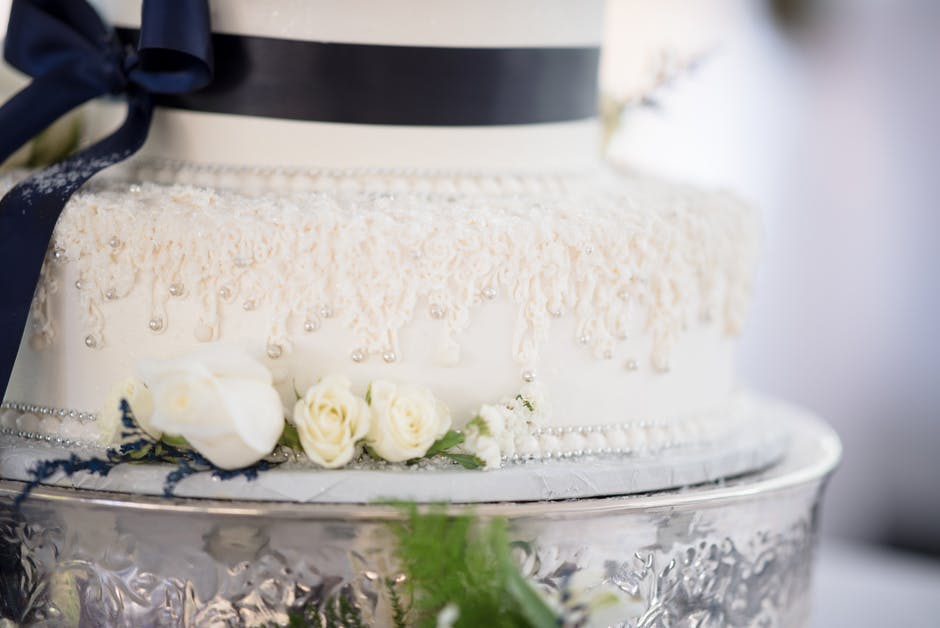 Best Local Wedding Cake Bakeries in Kansas City